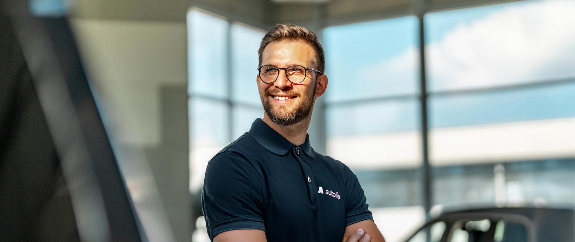 Ota yhteyttä autoilun ja autokaupan asiantuntijaan